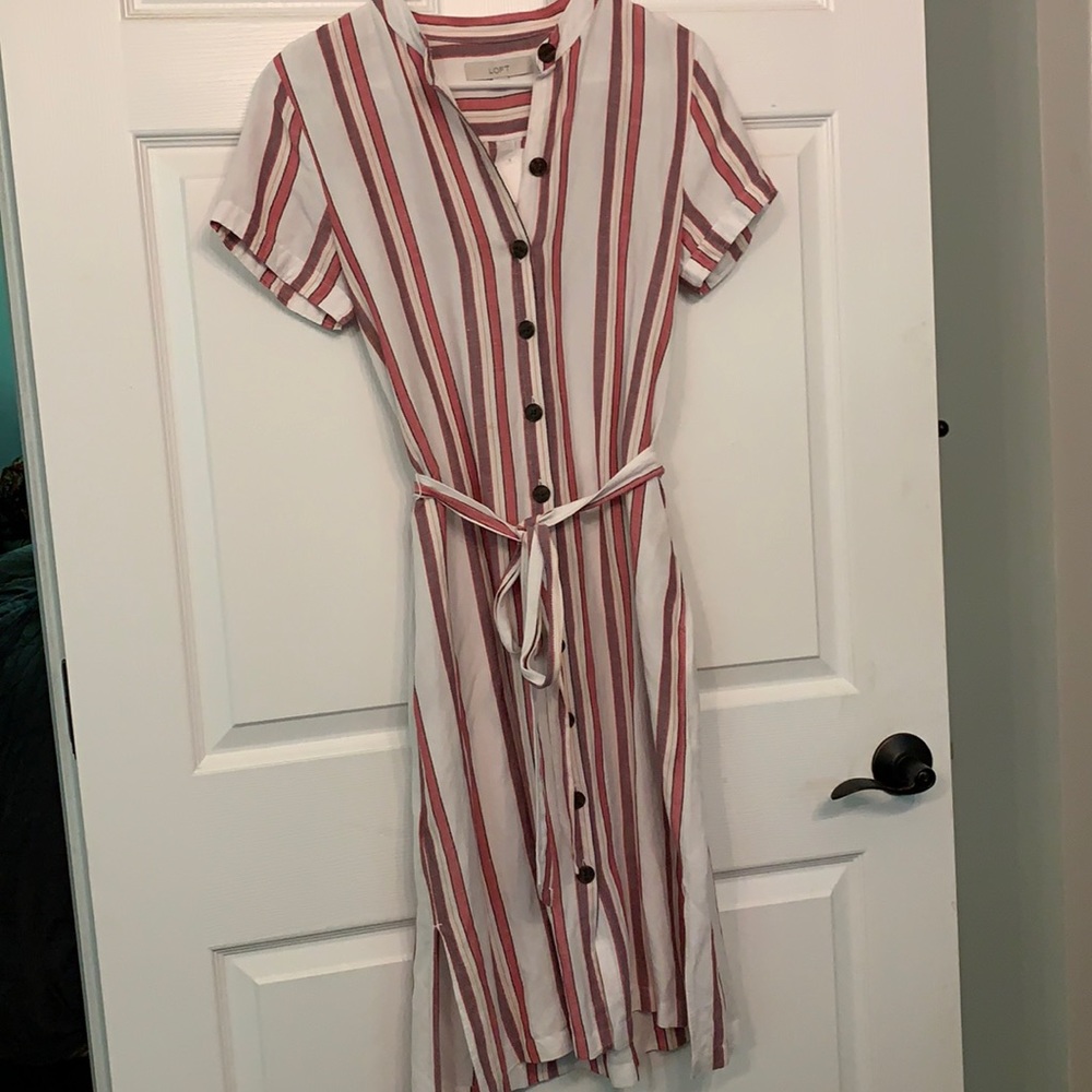 NWT- loft outlet dress 😍